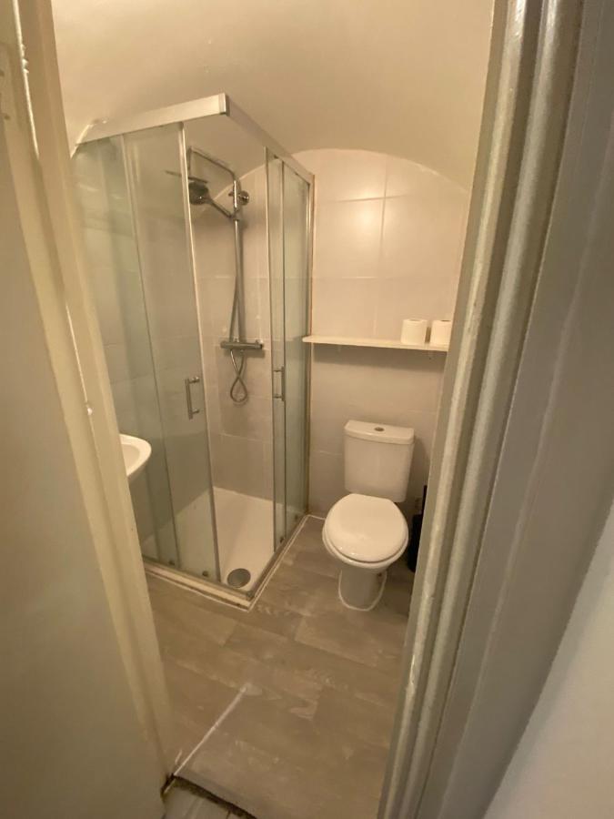 F24- Basement Studio Fits 2 Near Paddington Appartement Londen Buitenkant foto